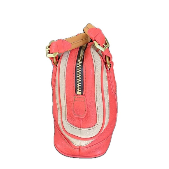 OrYANY Vintage Leather Handbag in Coral with Cream Accents. Like New Condition! - Picture 3 of 10